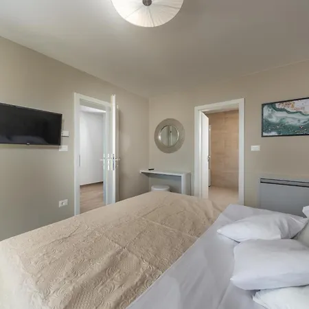 Beautiful Modern * Porec