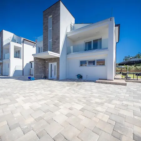 Beautiful Modern * Porec