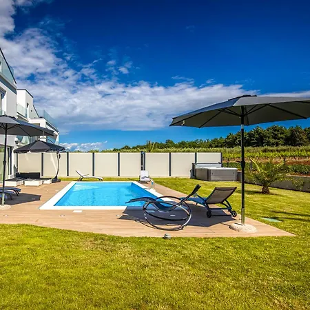 Villa Beautiful Modern Porec