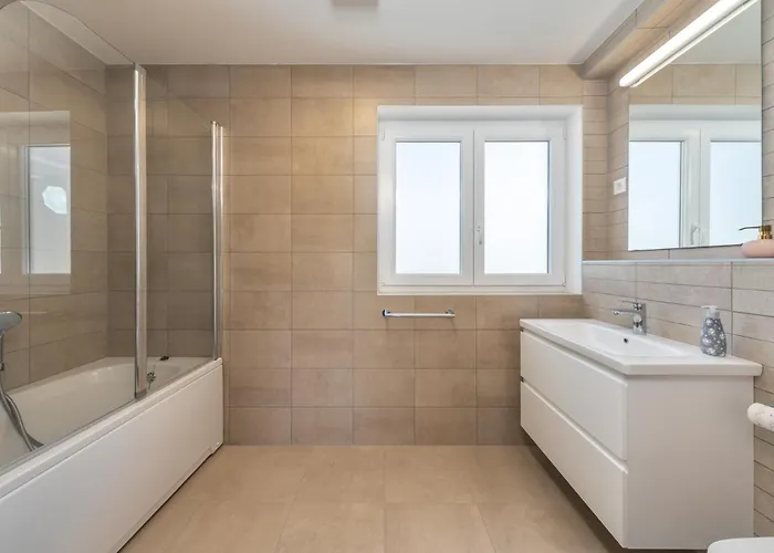 Beautiful Modern Villa