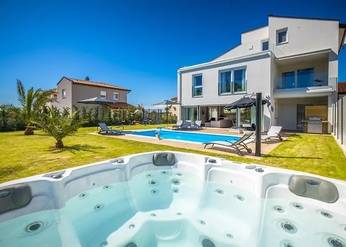 Villa Beautiful Modern *